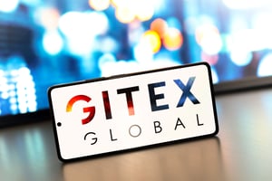 Gitex Global Shot red
